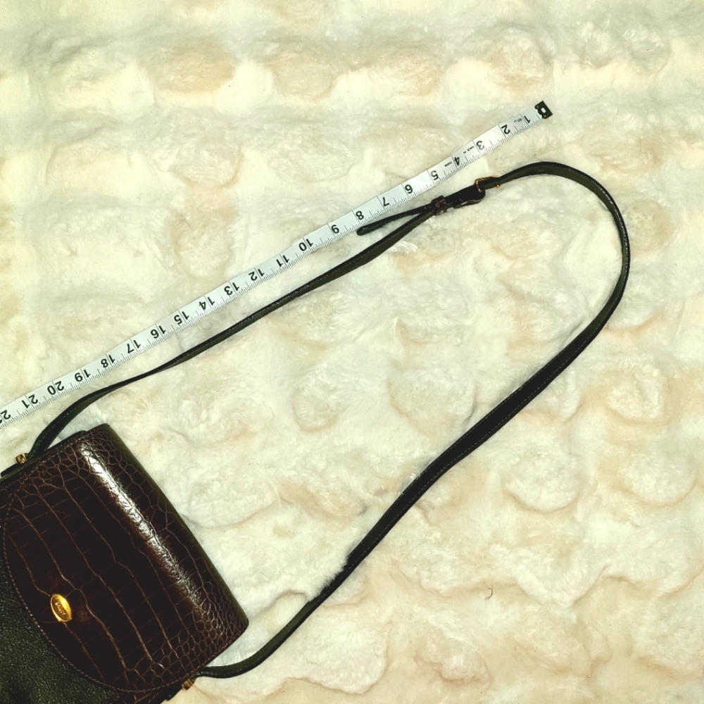 Bally Brown Crocodile Crossbody Bag with Gold Hardware - Picture 9 of 12